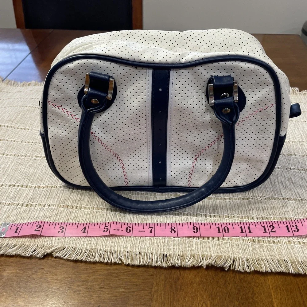 Concept One St‎ Louis Cardinals Satchel Purse Genuine Merchandise